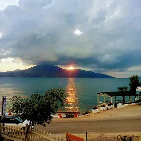 度假居 Ramo's Cozy Beachside Haven With Panoramic Views - 4th Vlorë